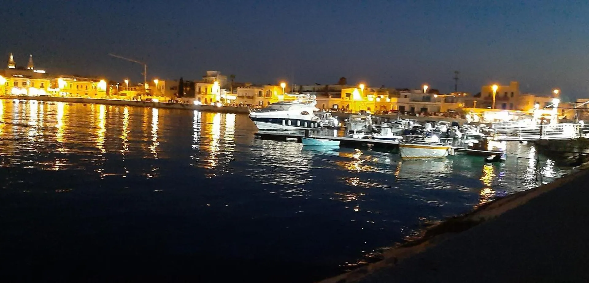 Apartament Eden House Bari